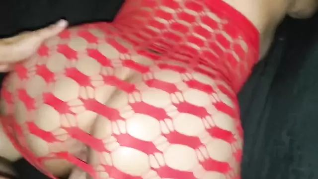 Мексиканская телка в эротическом белье отдается мужу в киску